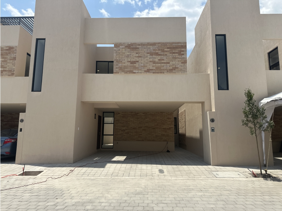 CASA EN VENTA ZARU FRENTE A ZAKIA EL MARQUES QUERETARO GKC