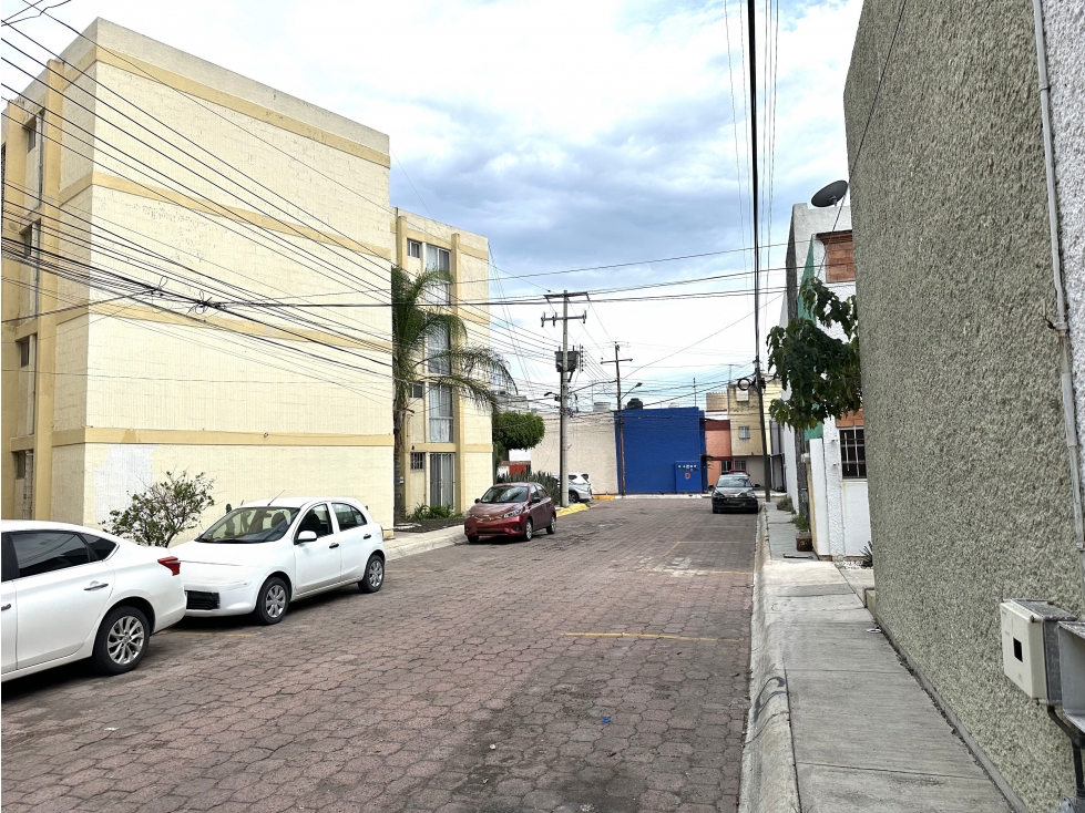 CONSULTORIO EN DEPARTAMENTO PB RENTA JARDINES DE LA HACIENDA QRO GAA - 3