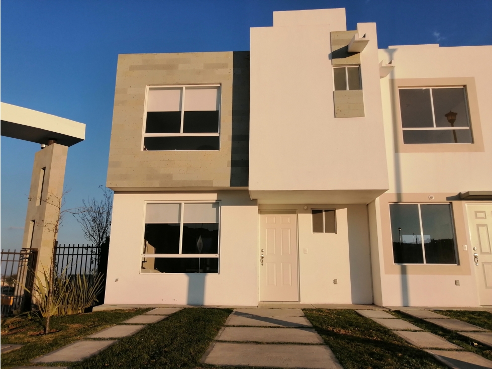 CASA EN VENTA EN CIUDAD MARQUES QUERETARO GIR