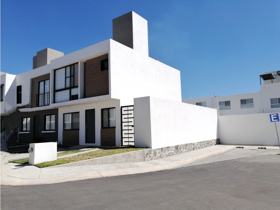 CASA DE ESQUINA EN VENTA EN ZAKIA EL MARQUES QUERETARO GAA2 — foto 2