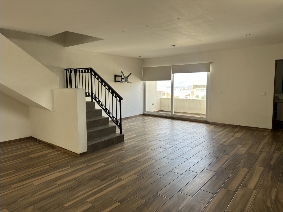 CASA CON DOBLE ROOF EN RENTA EN ZIBATA EL MARQUES QUERETARO GAA2 — foto 4