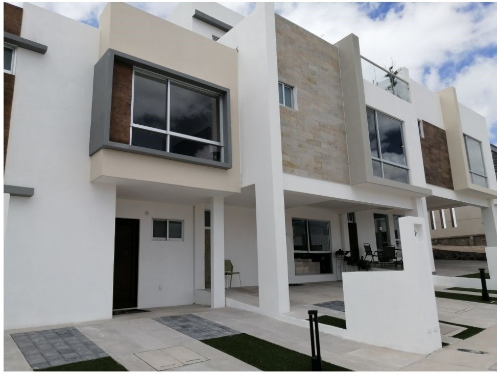 CASA EN VENTA EN ZARU FRENTE A ZAKIA EL MARQUES QUERETARO GIR — foto 2