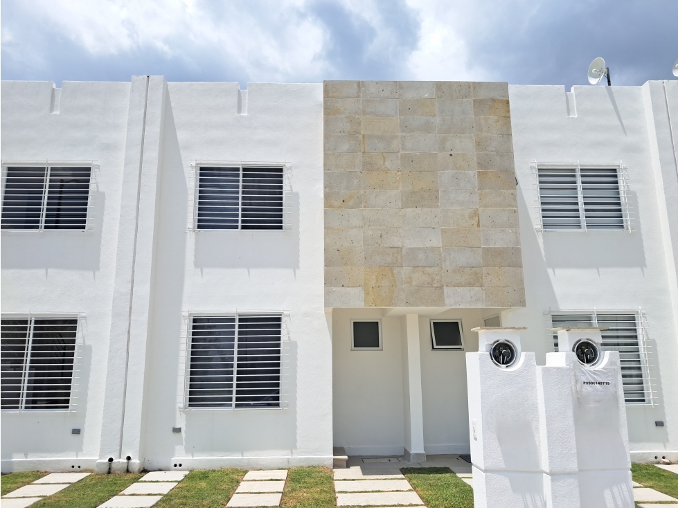 CASA EN RENTA EN CERCA DEL AEROPUERTO EL MARQUES QUERETARO GAA - 1