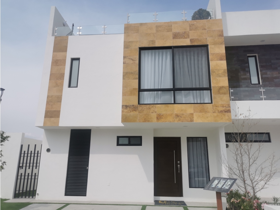 CASA EN VENTA CON ROOF GARDEN EN ZIBATA EL MARQUES QUERETARO GAA — foto 2