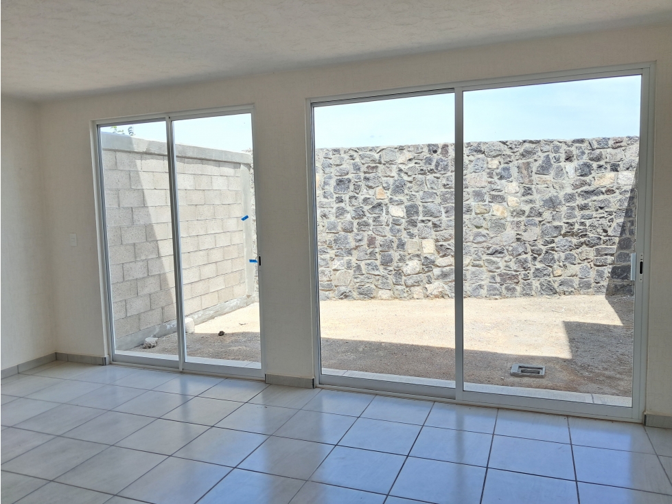 BONITA CASA EN VENTA EN CIUDAD MESETA QUERETARO GAA - 4