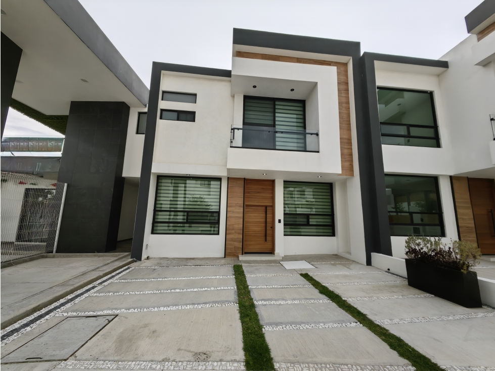 HERMOSA CASA EN VENTA EN NUEVO REFUGIO EL MARQUES QUERETARO GKC