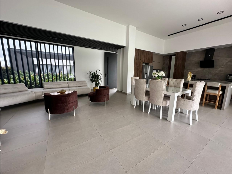 SE RENTA HERMOSA CASA CAMPESTRE AMOBLADA EN CERRITOS PEREIRA — foto 2