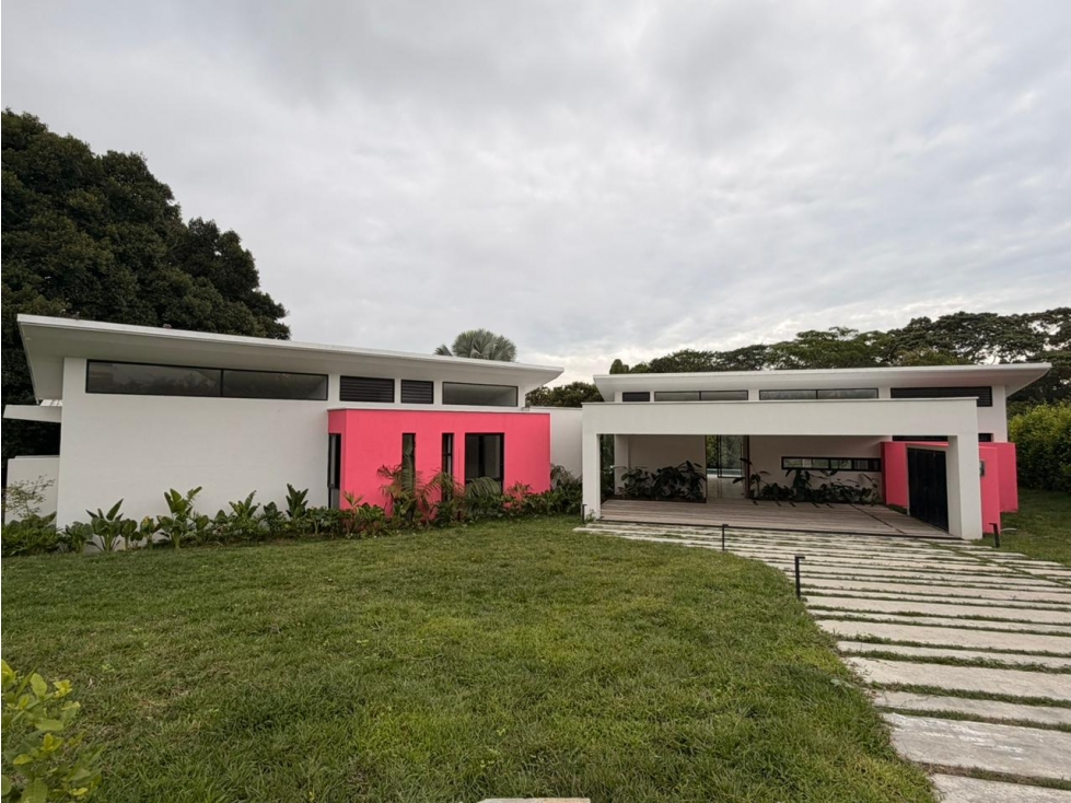 SE VENDE CASA CAMPESTRE EN EL TIGRE- CERRITOS