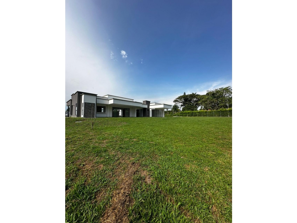 ESPECTACULAR CASA CAMPESTRE EN CAFELIA- CERRITOS PEREIRA — foto 2