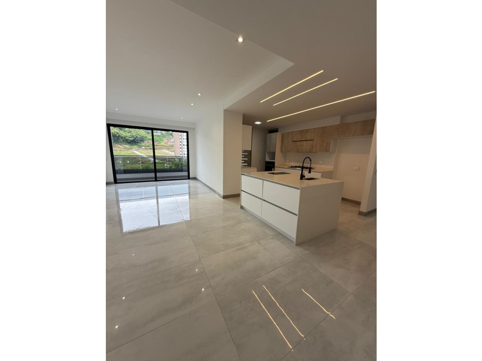SE VENDE APARTAMENTO EN PINARES — foto 2