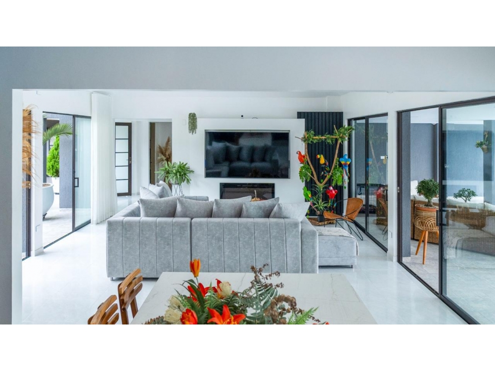SE VENDE ESPECTACULAR CASA CAMPESTRE EN COMBIA — foto 3