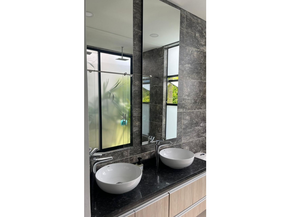 ESPECTACULAR CASA CAMPESTRE EN COMBIA — foto 6
