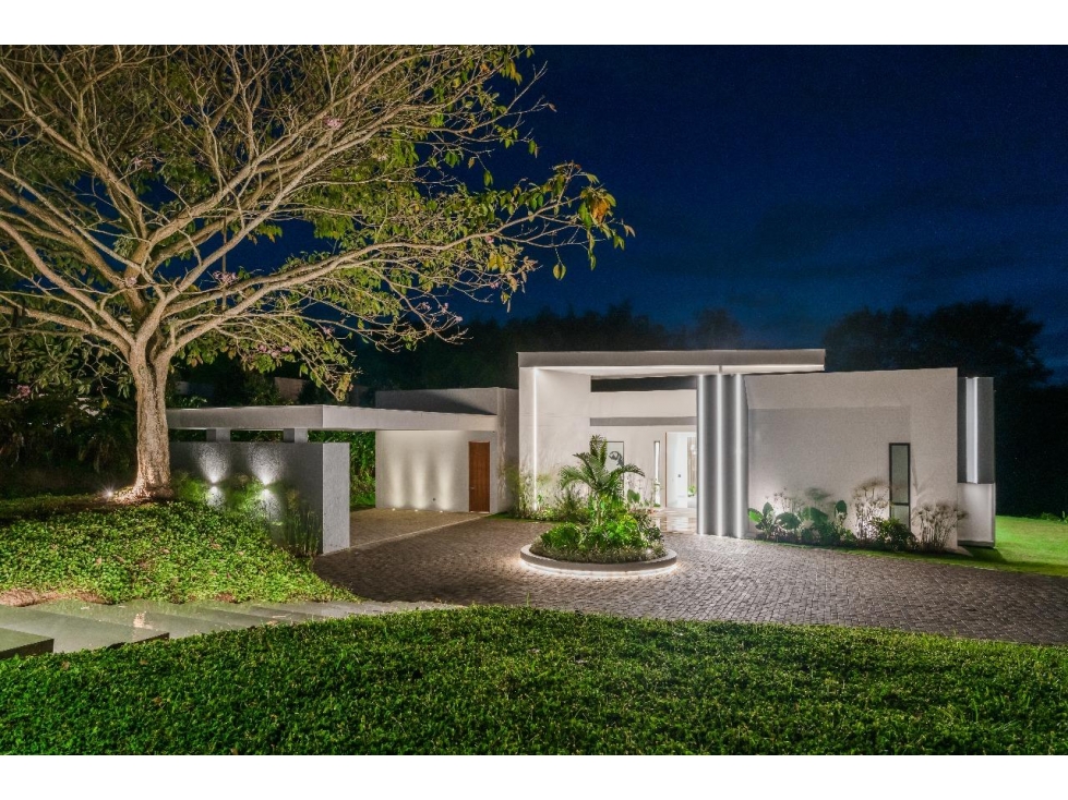 ESPECTACULAR CASA CAMPESTRE A LA VENTA — foto 2