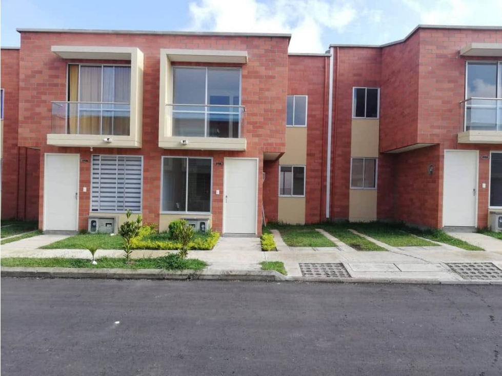 CASA EN VENTA EN EL SECTOR DE GALICIA
