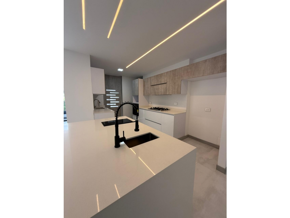 SE VENDE APARTAMENTO EN PINARES — foto 6