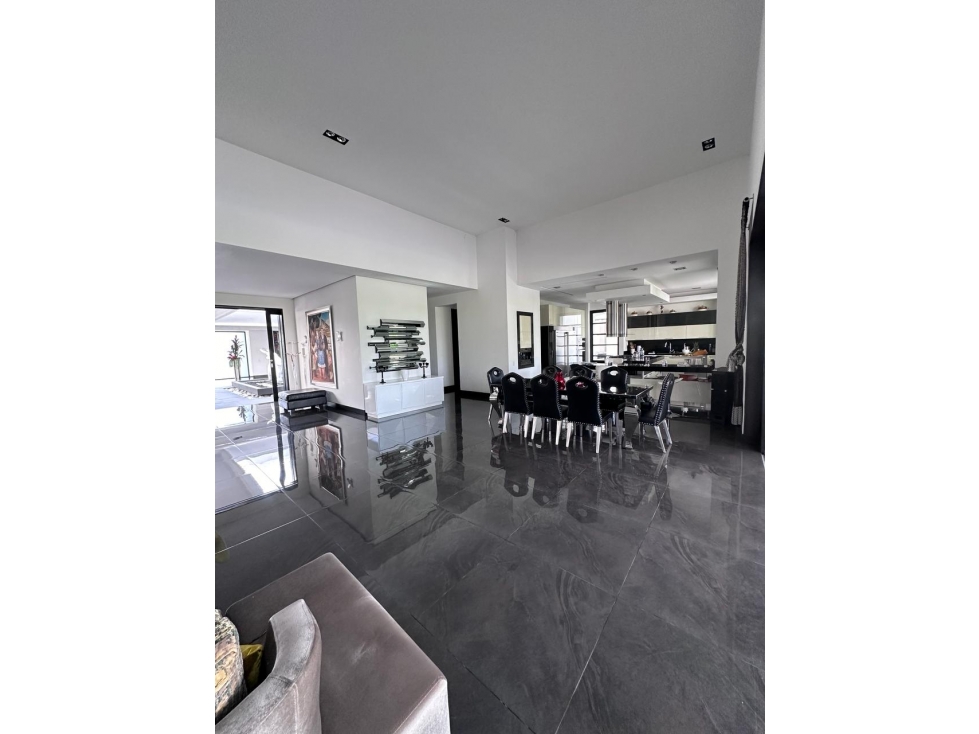 ESPECTACULAR CASA CAMPESTRE EN CERRITOS — foto 5