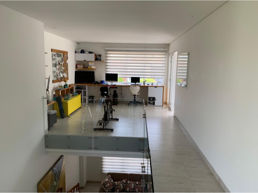 EXCLUSIVA CASA DE LUJO EN CONJUNTO RESIDENCIAL EN CARTAGO VALLE - 6