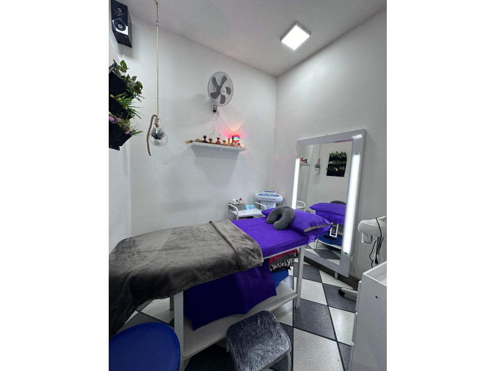 EN VENTA ESTETICA Y LOCAL - 2