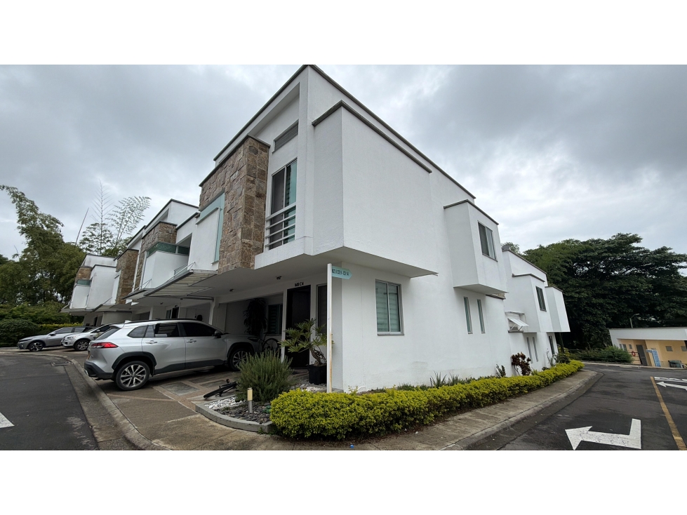 Casa en Venta - Conjunto Tisu