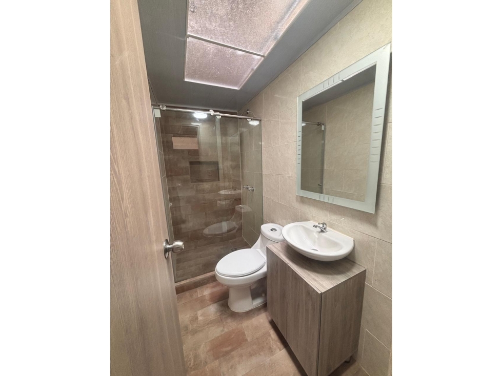 SE VENDE CASA EN EL CENTRO DE PEREIRA — foto 2