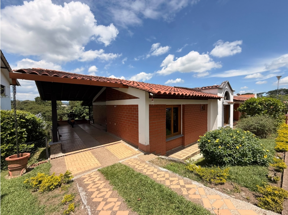 SE RENTA CASA CAMPESTRE EN VIA MORELIA — foto 2