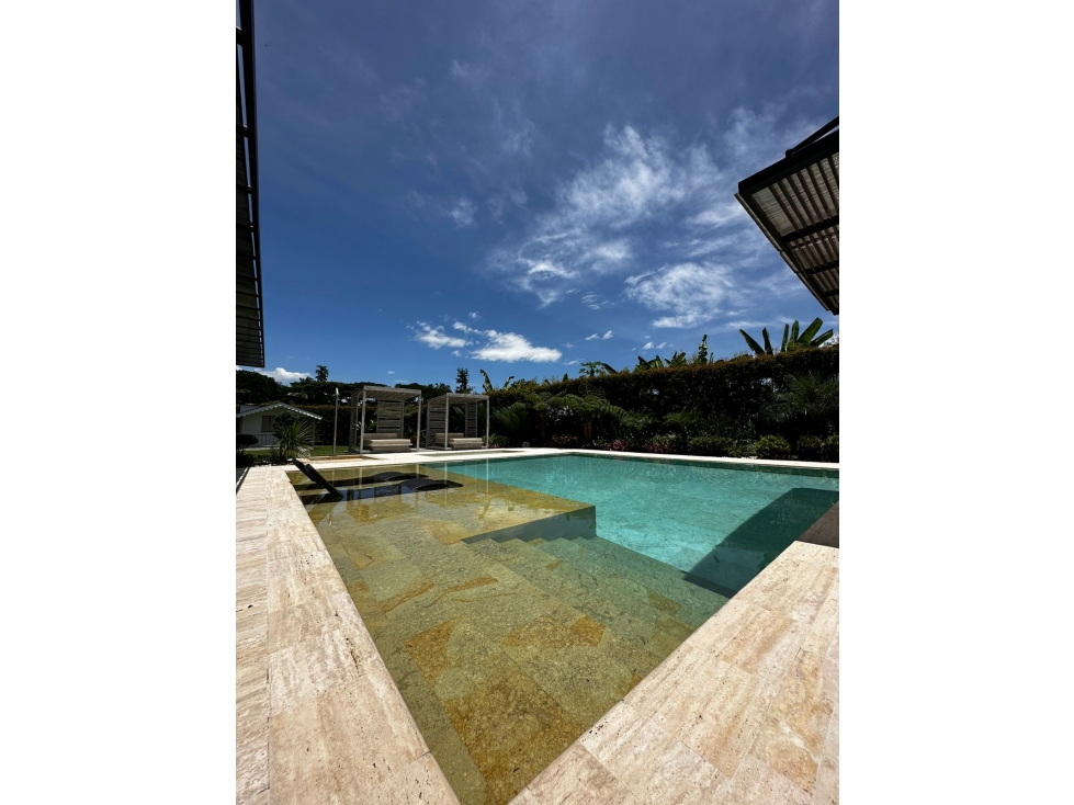 En Renta o Venta Exclusiva Casa Campestre, ubicada en Cerritos — foto 3
