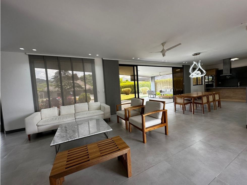 SE VENDE ESPECTACULAR CASA CAMPESTRE EN COMBIA — foto 5