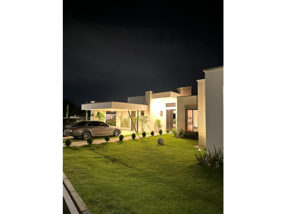 HERMOSA CASA CAMPESTRE CERRITOS
