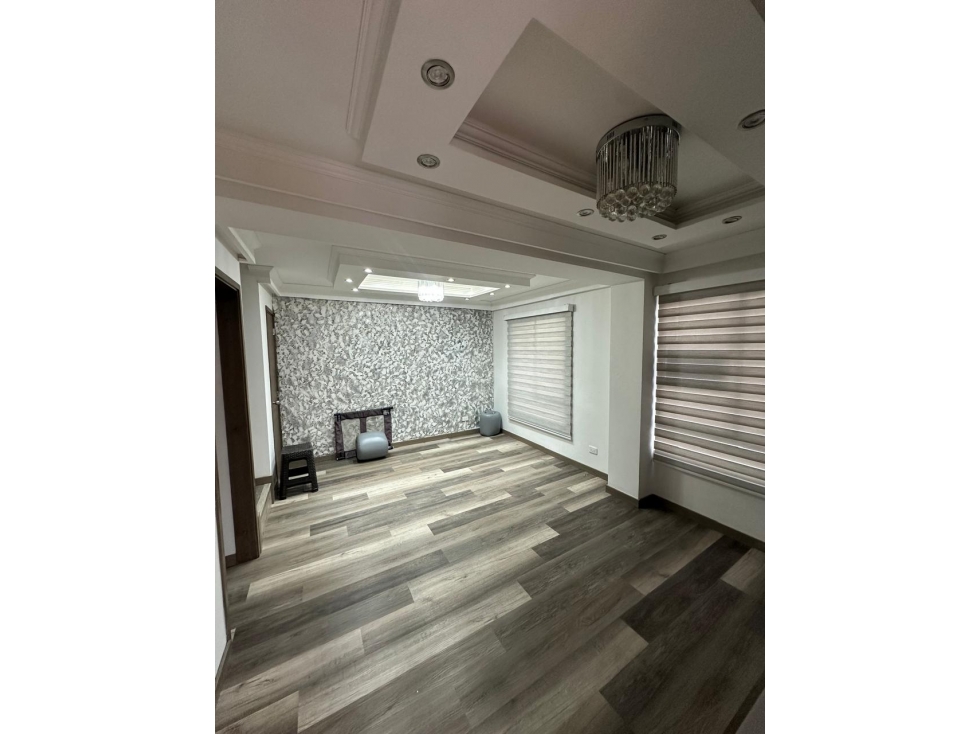 SE VENDE CASA EN LA VILLA- PEREIRA — foto 2