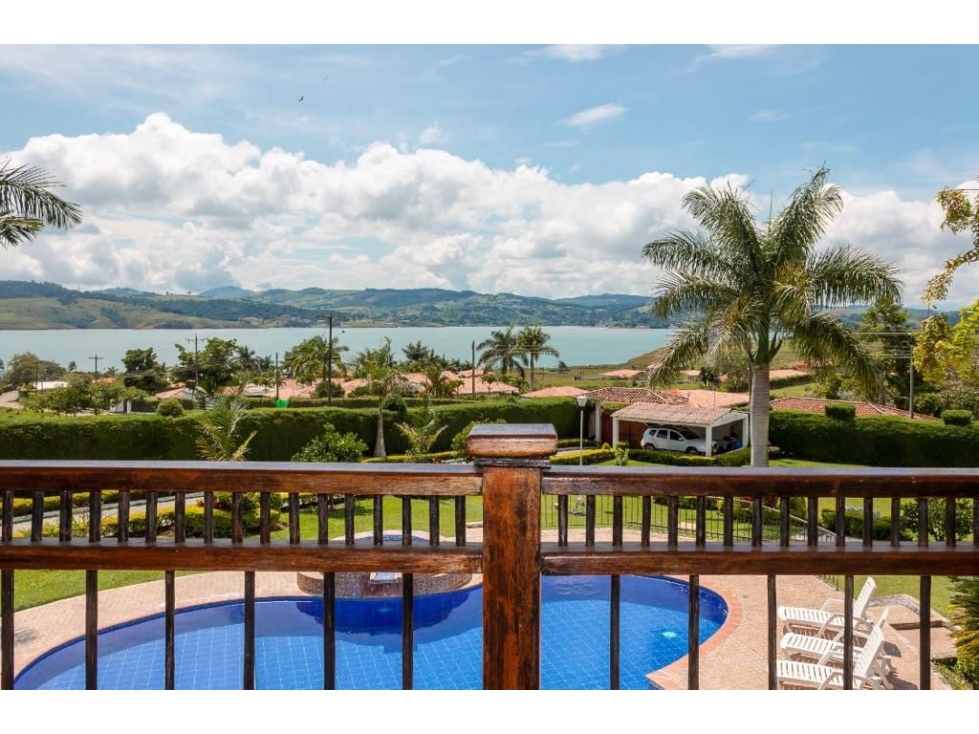 FINCA CAMPESTRE EN VENTA LAGO CALIMA - 4