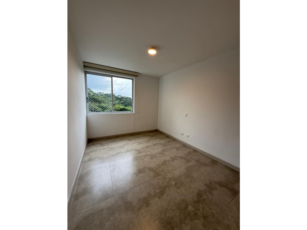 SE VENDE APARTAMENTO EN EL EXCLUSIVO SECTOR DE PINARES — foto 5