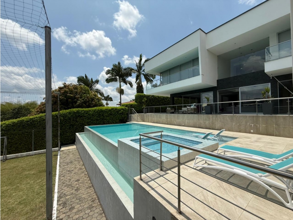 SE VENDE CASA CAMPESTRE EN COMBIA — foto 3