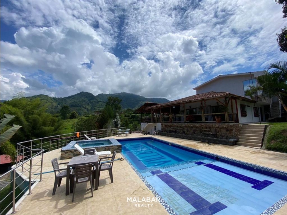 EN VENTA HERMOSA CASA FINCA — foto 2