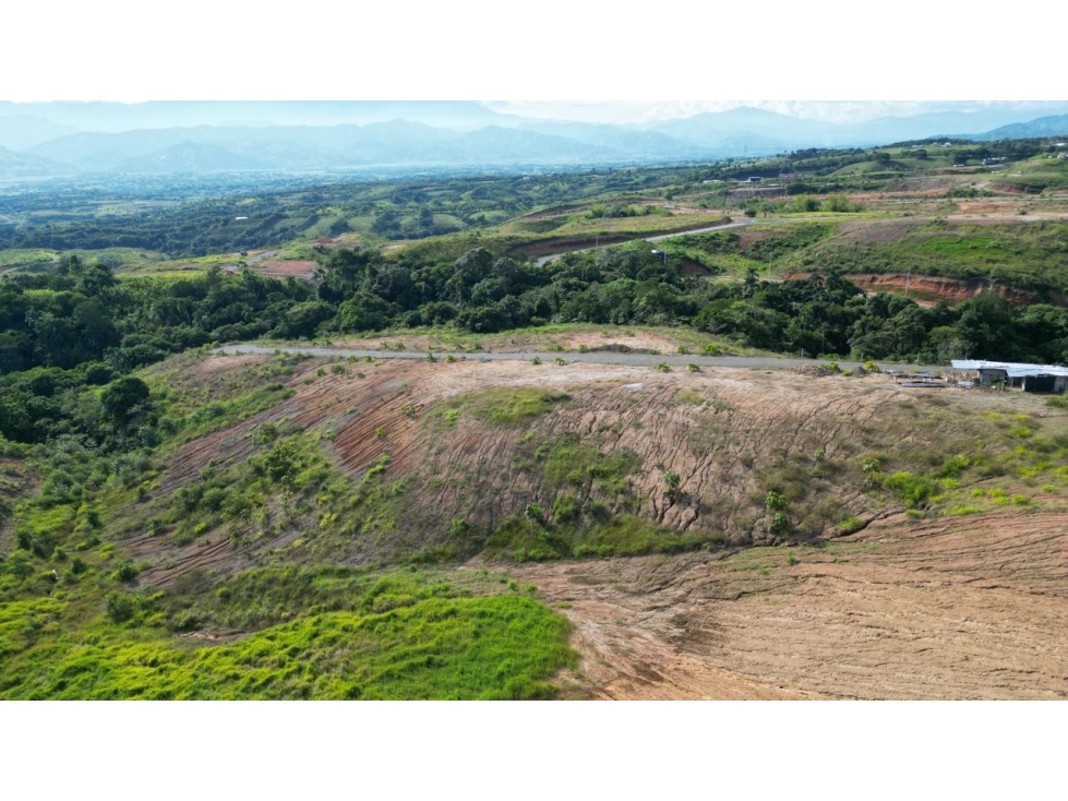 LOTE EN CERRITOS — foto 2