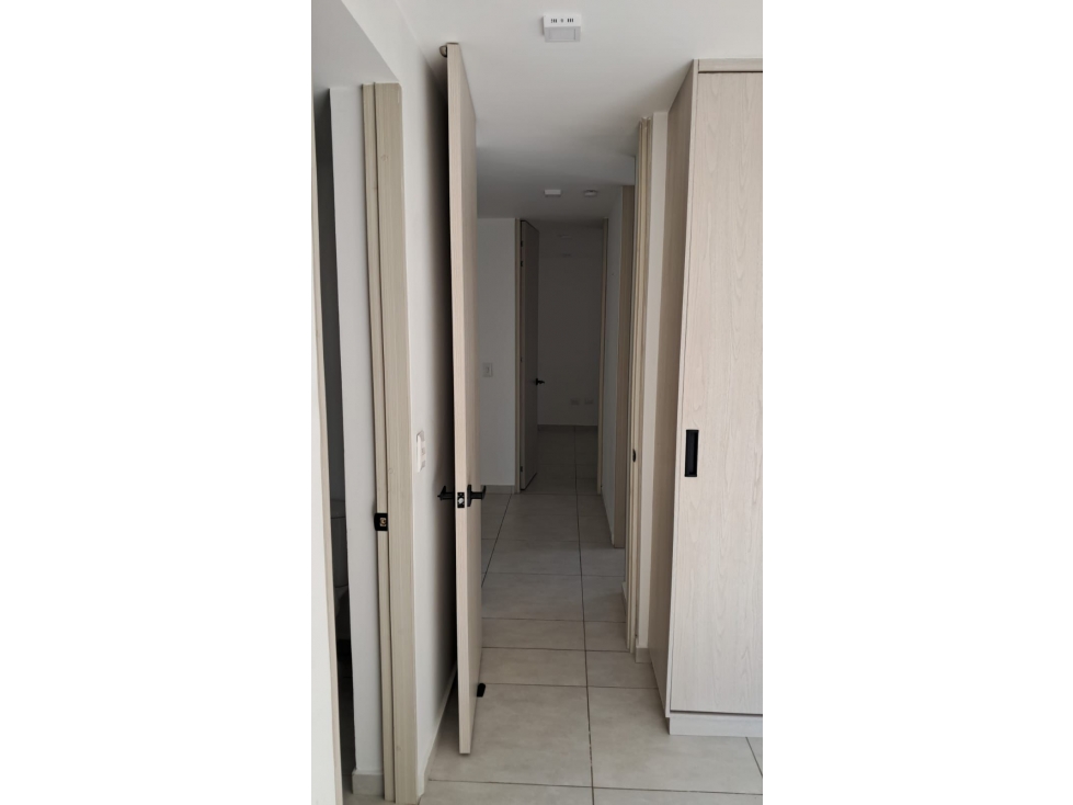 SE RENTA Y SE VENDE APARTAMENTO EN CERRITOS PEREIRA — foto 5