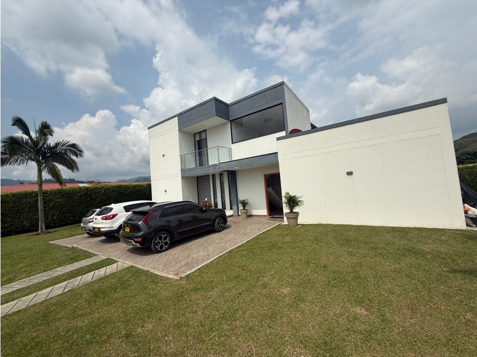 CASA CAMPESTRE EN VENTA COMBIA PEREIRA