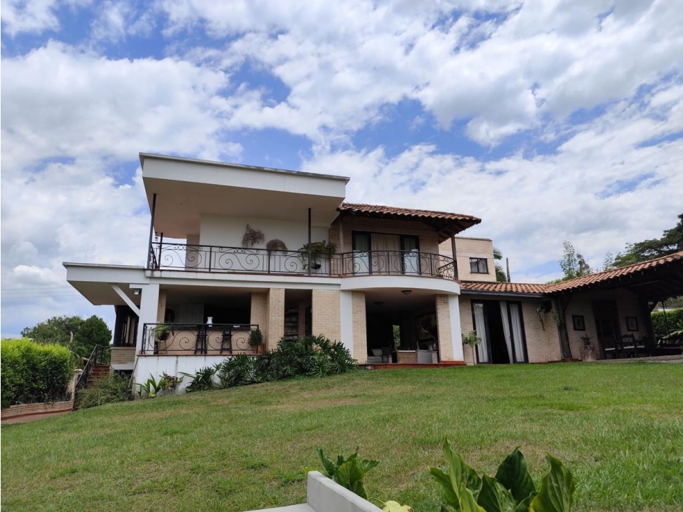 SE VENDE CASA CAMPESTRE EN CERRITOS PEREIRA ENTRADA 1