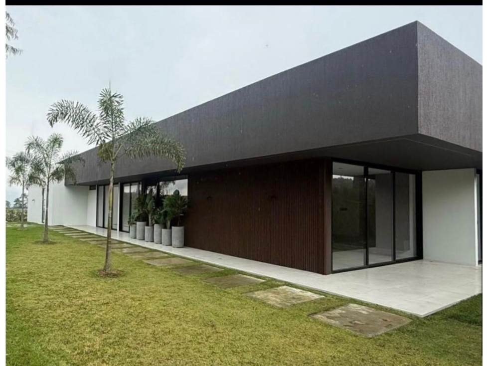 HERMOSA CASA CAMPESTRE EN CONDINA PEREIRA — foto 2