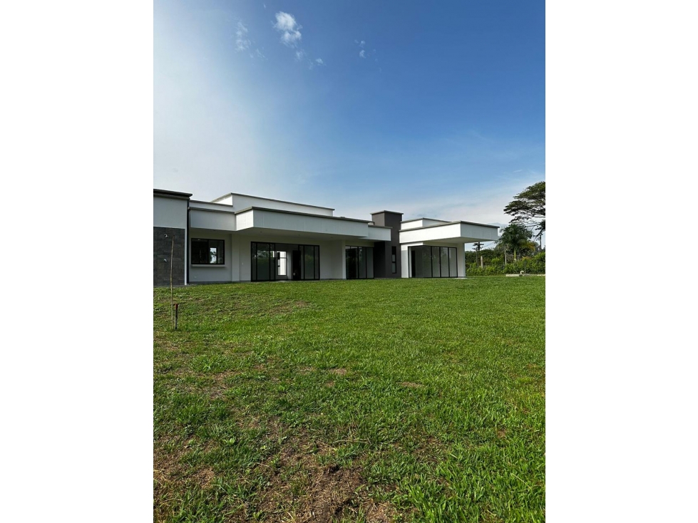 ESPECTACULAR CASA CAMPESTRE EN CAFELIA- CERRITOS PEREIRA — foto 3
