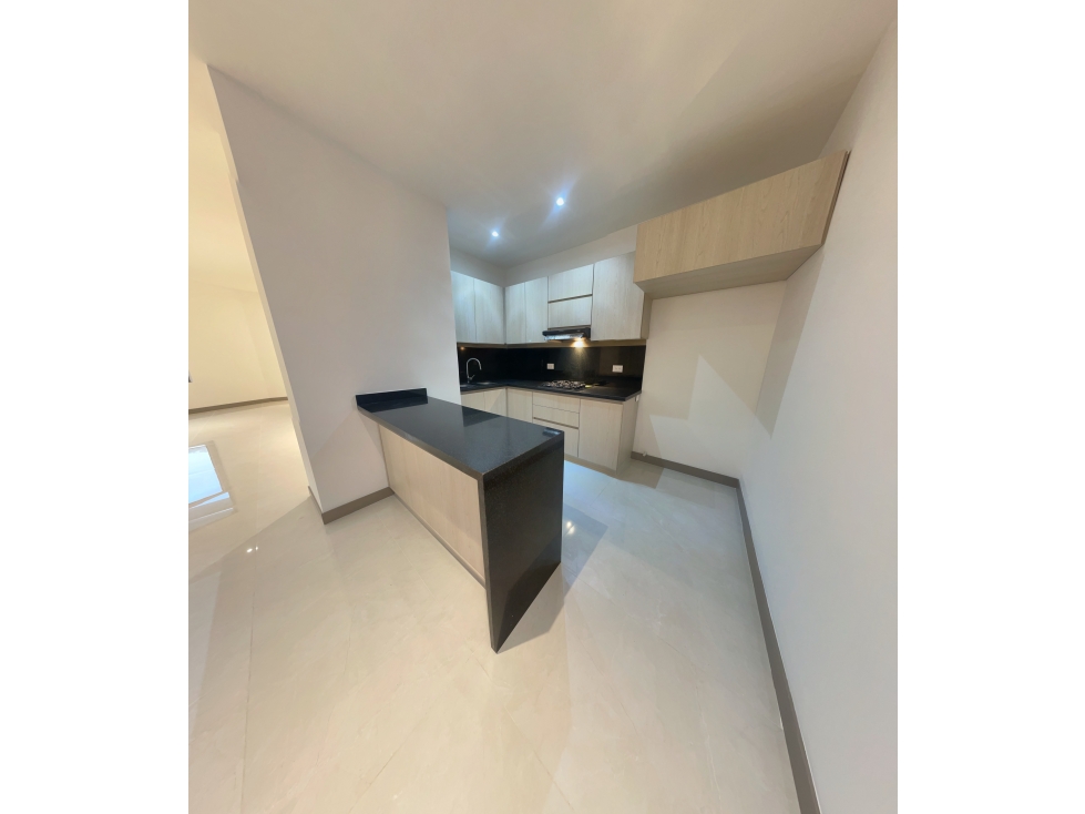 HERMOSO APARTAMENTO EN VENTA EN PINARES - 2