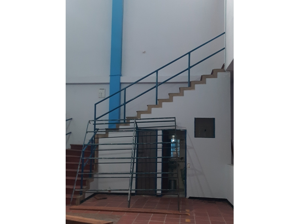 VENTA- ARRIENDO EXCELENTE BODEGA VIA PTO LOPEZ -VILLAVICENCIO - 2