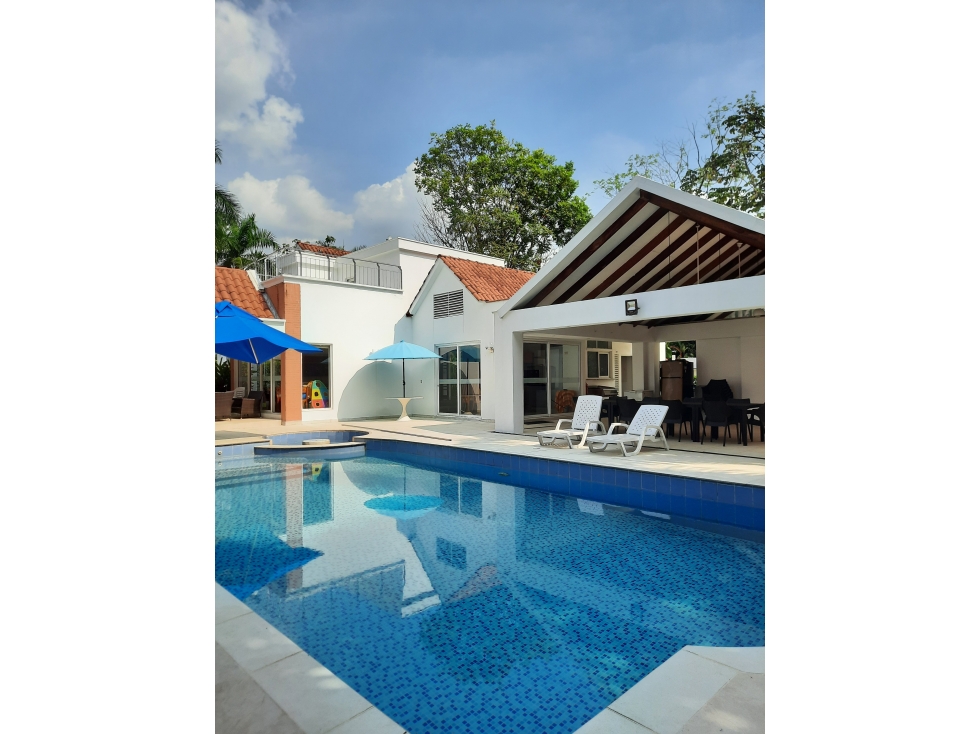 VENTA CASA CAMPESTRE VIA RESTREPO VILLA VALERIA - 1