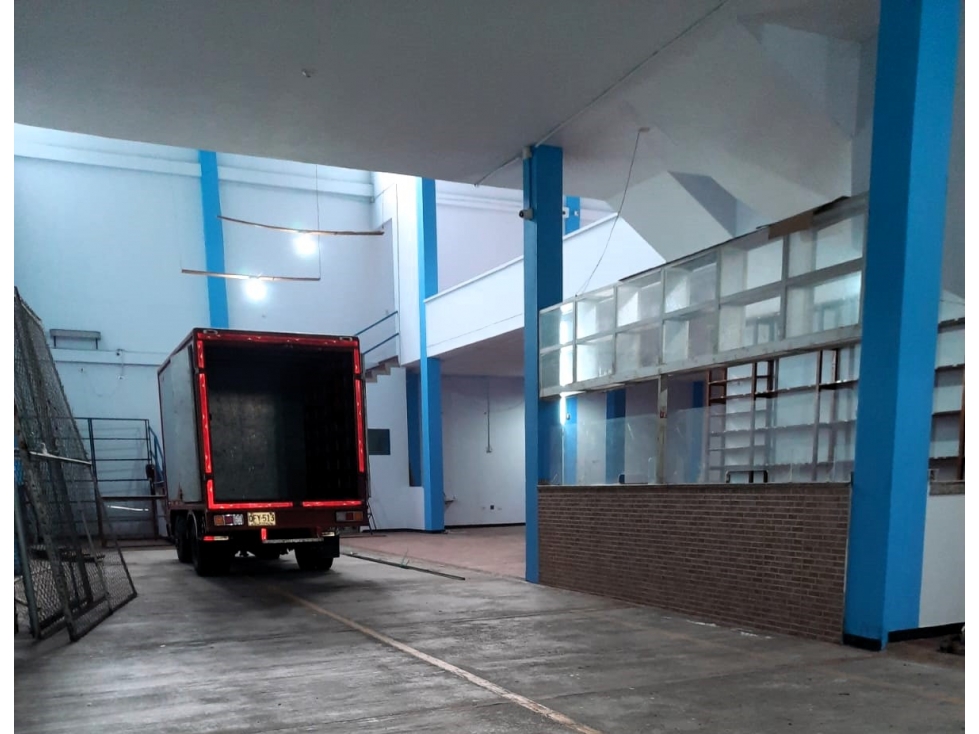 VENTA- ARRIENDO EXCELENTE BODEGA VIA PTO LOPEZ -VILLAVICENCIO - 3