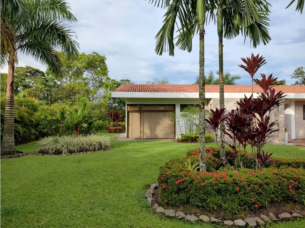 CASA CAMPESTRE EN VENTA COND SANTA TERESITA CERCA A VILLAVICENCIO - 3