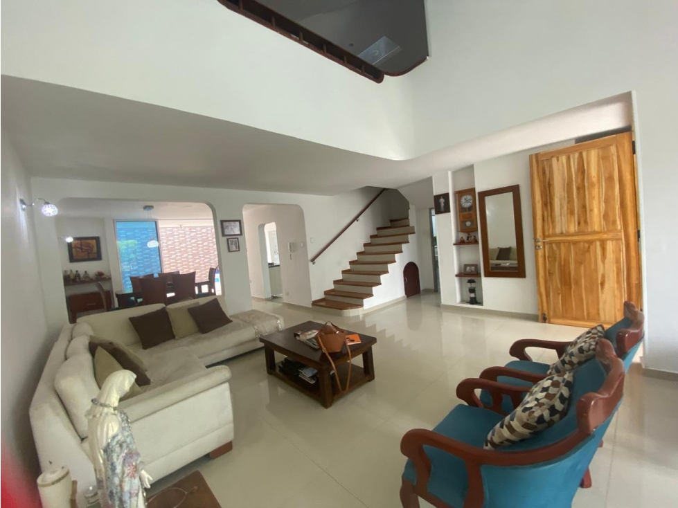 VENDEMOS CASA EN B. EL TRIANGULO VILLAVICENCIO — foto 3