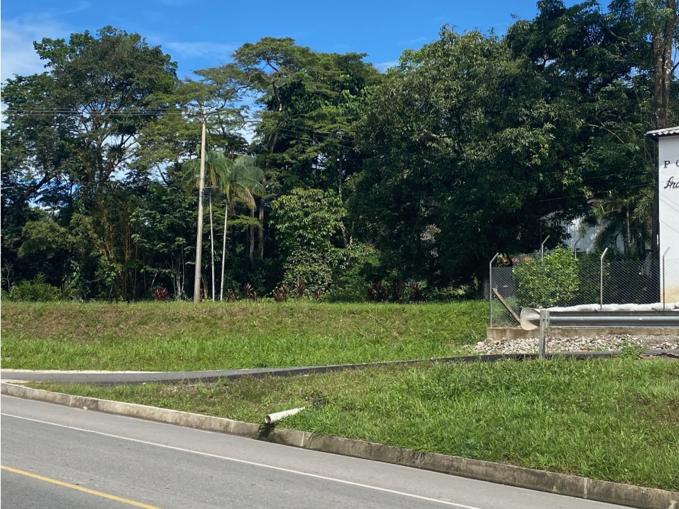 LOTE EN VENTA CONJUNTO ARAGUANEY VIA VILLAVICENCIO - RESTREPO . - 3
