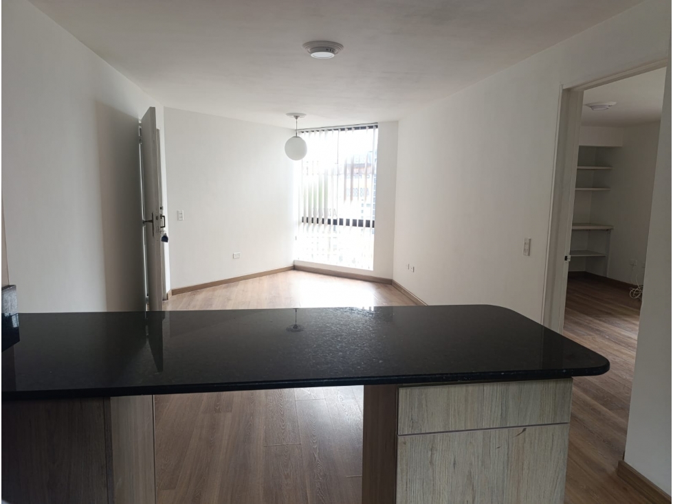 APARTAESTUDIO EN VENTA, POBLADO, MEDELLIN. — foto 2