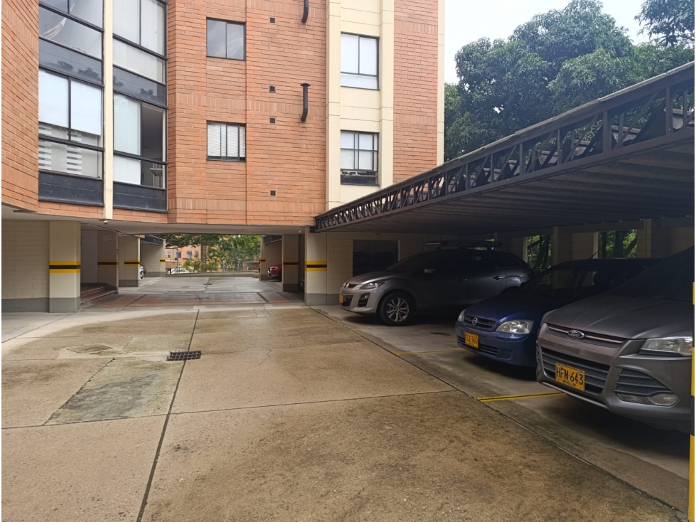 APARTAESTUDIO EN VENTA, POBLADO, MEDELLIN. — foto 5