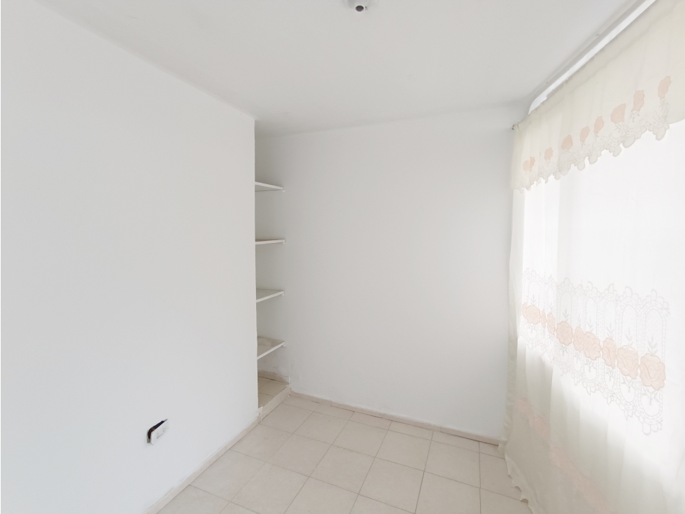 Se arrienda apartamento piso 1 Alameda ll — foto 4