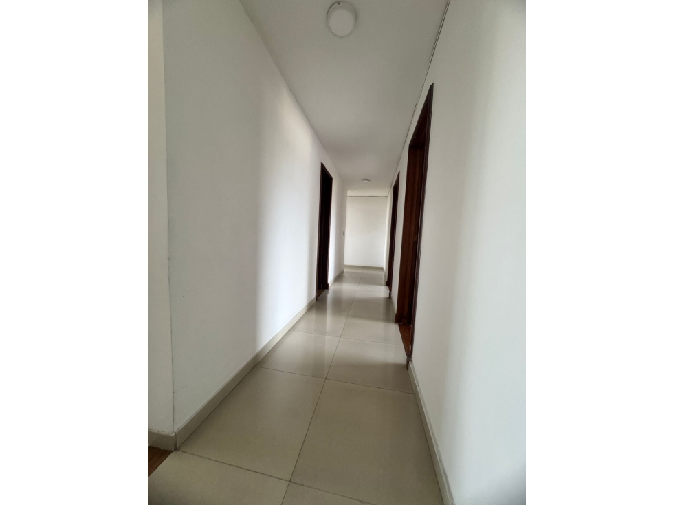 se vende apartamento en los cambulos